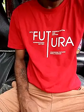 Snapshot of DulajThushara2468 chatting on January 6, 3:10 am DulajThushara2468 online show from January 6, 3:10 am