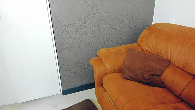 LayaFlow online show from February 8, 10:13 am