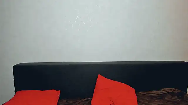 Snapshot of LayaFlow chatting on November 13, 7:56 am LayaFlow online show from November 13, 7:56 am