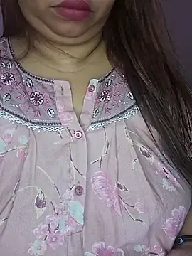 Ravina patil1 online show from April 2, 6:42 am