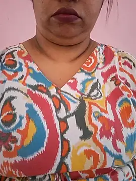 Ravina patil1 online show from May 28, 6:21 am