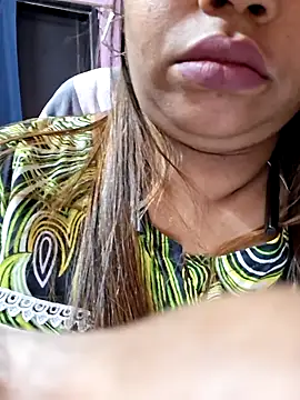 Snapshot of Ravina_patil1 chatting on November 2, 10:15 pm Ravina patil1 online show from November 2, 10:15 pm