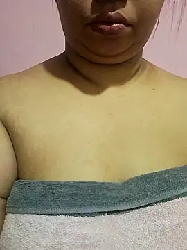 Ravina patil1 online show from April 7, 7:04 pm