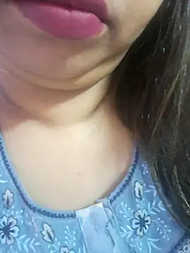 Snapshot of Ravina_patil1 chatting on September 27, 9:54 pm Ravina patil1 online show from September 27, 9:54 pm