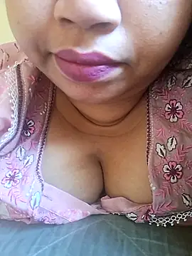 Ravina patil1 online show from February 25, 8:47 am