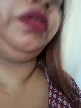 Ravina patil1 online show from May 10, 5:44 am