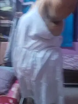 Snapshot of Ravina_patil1 chatting on March 17, 5:16 pm Ravina patil1 online show from March 17, 5:16 pm