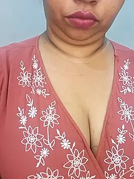 Ravina patil1 online show from March 3, 3:19 pm