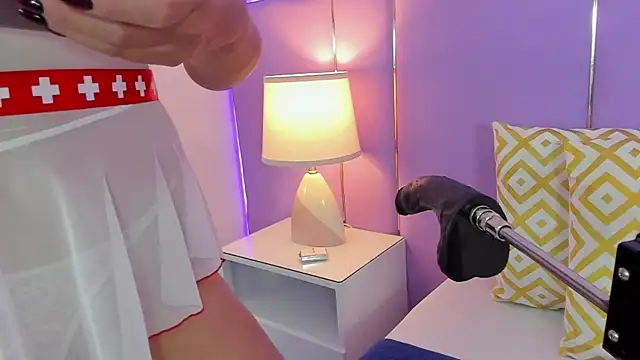 SophyRuiz  online show from February 13, 11:54 am