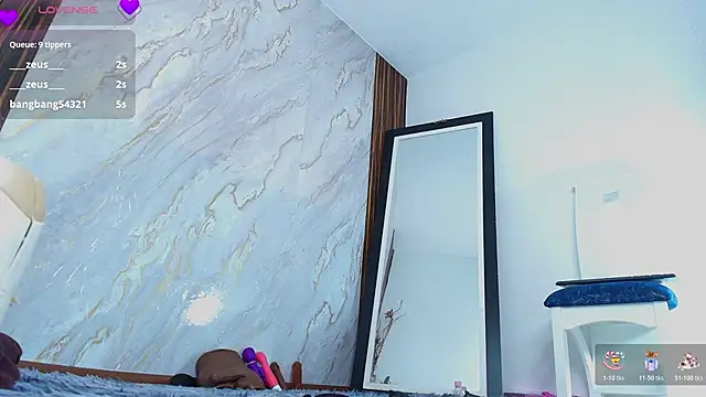 TIINABELL online show from October 28, 8:19 pm