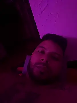Snapshot of julor chatting on May 30, 4:30 am julor online show from May 30, 4:30 am