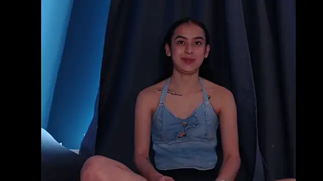 Snapshot of ValeryBaker_ chatting on October 7, 12:28 pm ValeryBaker online show from October 7, 12:28 pm