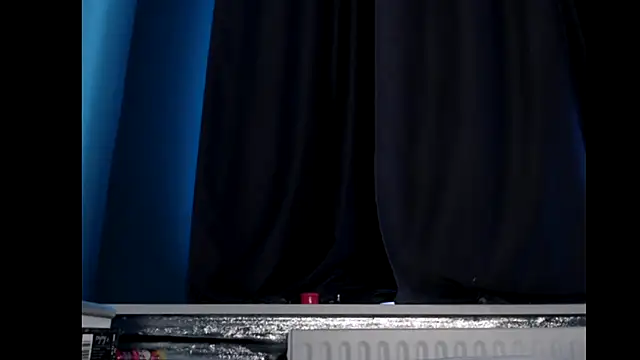 Snapshot of ValeryBaker_ chatting on September 16, 10:38 am ValeryBaker online show from September 16, 10:38 am