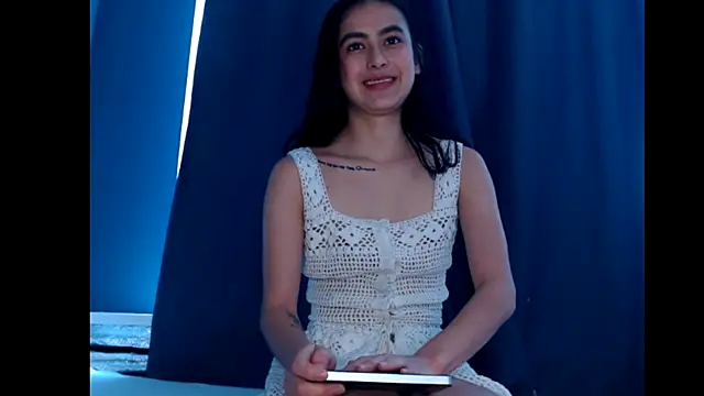 Snapshot of ValeryBaker_ chatting on September 14, 10:59 am ValeryBaker online show from September 14, 10:59 am