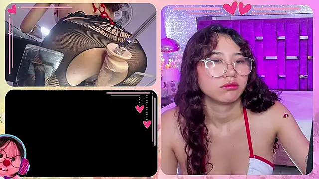 Snapshot of RossieGamer chatting on June 11, 2:58 pm RossieGamer online show from June 11, 2:58 pm