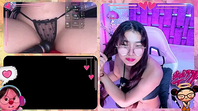 Snapshot of RossieGamer chatting on May 22, 2:48 pm RossieGamer online show from May 22, 2:48 pm