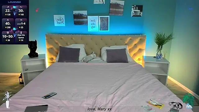 Mary Xextra online show from February 28, 1:05 am