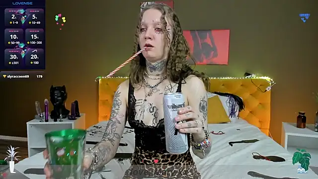 Mary Xextra online show from February 27, 4:24 am