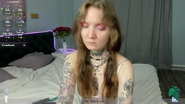 Mary Xextra online show from March 8, 9:34 am