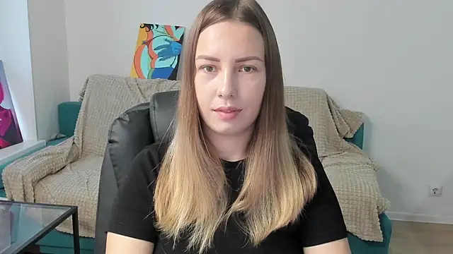 Snapshot of Mia_shy1 chatting on November 28, 6:35 am Mia shy1 online show from November 28, 6:35 am