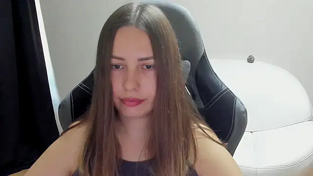 Snapshot of Mia_shy1 chatting on June 20, 5:34 am Mia shy1 online show from June 20, 5:34 am