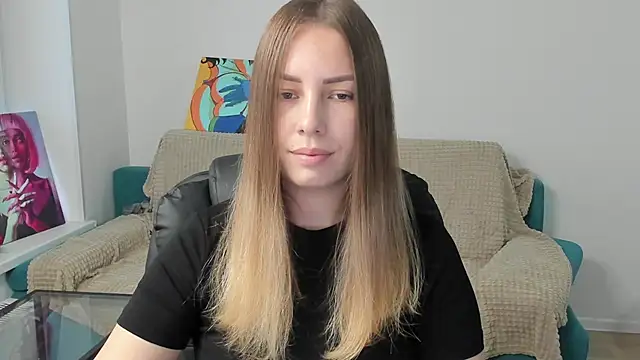 Snapshot of Mia_shy1 chatting on November 27, 6:47 am Mia shy1 online show from November 27, 6:47 am