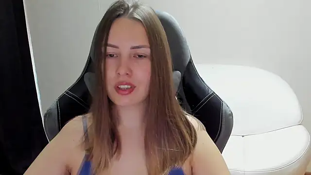 Mia shy1 online show from May 29, 5:02 am