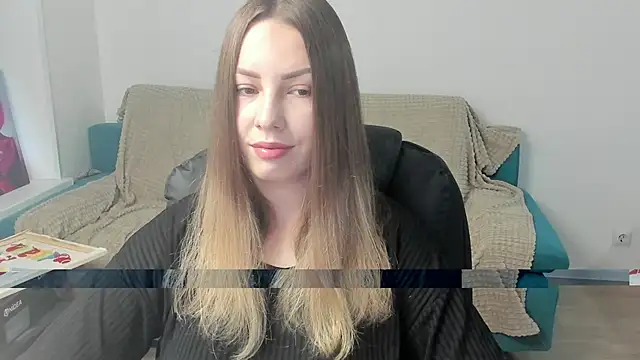 Snapshot of Mia_shy1 chatting on December 5, 6:23 am Mia shy1 online show from December 5, 6:23 am