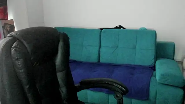 Mia shy1 online show from February 28, 5:51 am