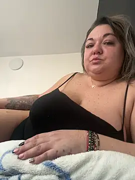 MikyVesela online show from March 5, 8:33 am