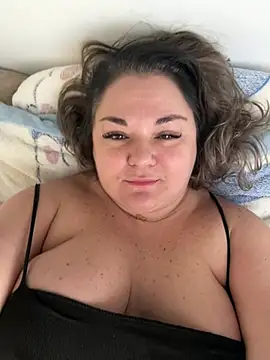 MikyVesela online show from March 11, 8:30 am