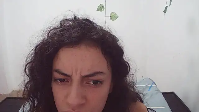 stephybrowm7 online show from October 25, 4:40 pm