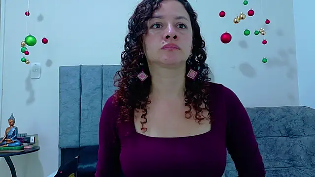 Snapshot of ArtesanaMK chatting on November 28, 6:30 pm ArtesanaMK online show from November 28, 6:30 pm