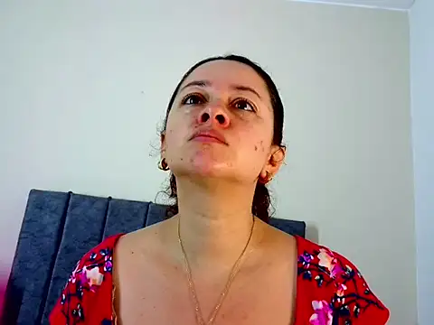 Snapshot of ArtesanaMK chatting on October 3, 11:23 am ArtesanaMK online show from October 3, 11:23 am
