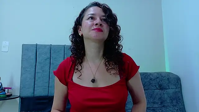 Snapshot of ArtesanaMK chatting on November 9, 11:14 am ArtesanaMK online show from November 9, 11:14 am