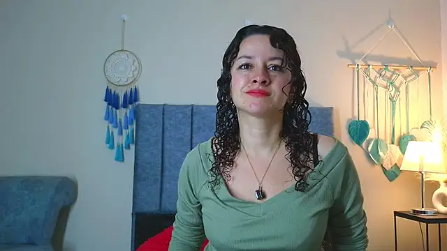 Snapshot of ArtesanaMK chatting on November 10, 11:48 am ArtesanaMK online show from November 10, 11:48 am