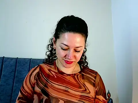 Snapshot of ArtesanaMK chatting on September 20, 5:40 pm ArtesanaMK online show from September 20, 5:40 pm