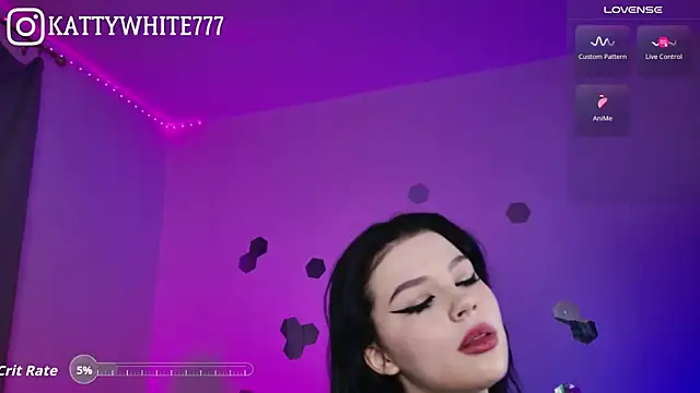 Snapshot of -KATTY- chatting on May 16, 1:26 am -KATTY- online show from May 16, 1:26 am