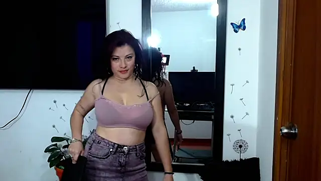 Aliiz 01 online show from October 11, 3:46 pm