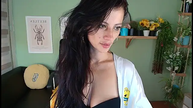 Aliiz 01 online show from February 21, 5:31 pm