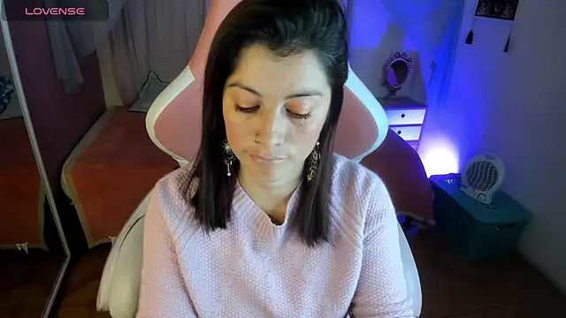 Aliiz 01 online show from February 21, 7:38 pm