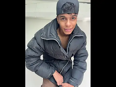 james dreams  online show from April 3, 6:47 pm