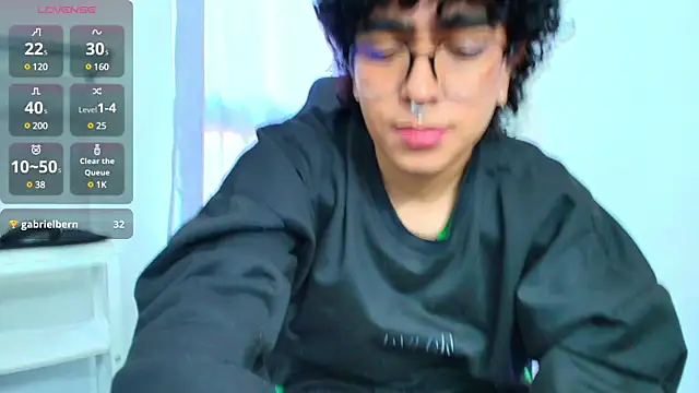 Snapshot of _nickconnor01 chatting on January 20, 6:32 pm nickconnor01 online show from January 20, 6:32 pm
