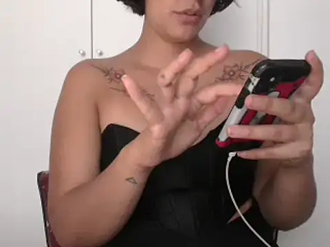 Snapshot of isabellalisa chatting on March 2, 10:58 am isabellalisa online show from March 2, 10:58 am