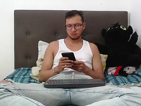 andy loverxx online show from February 28, 12:10 am