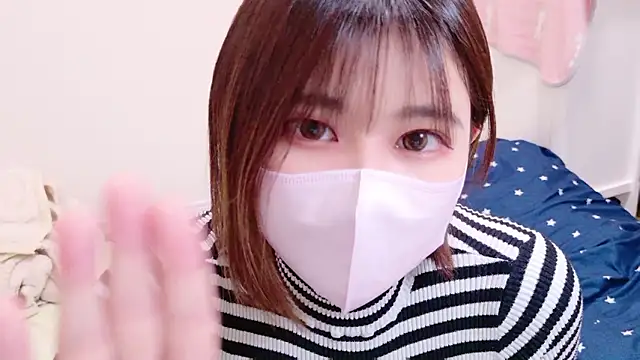 Snapshot of Megu_Melon chatting on December 20, 2:25 am Megu Melon online show from December 20, 2:25 am