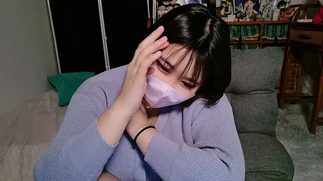 Snapshot of Megu_Melon chatting on December 21, 12:18 pm Megu Melon online show from December 21, 12:18 pm