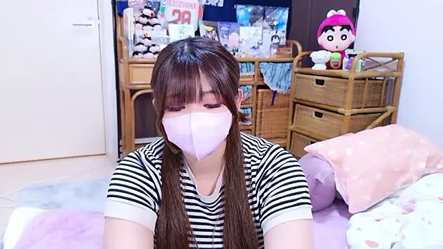 Snapshot of Megu_Melon chatting on October 13, 8:05 am Megu Melon online show from October 13, 8:05 am