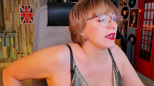 sugar vivien online show from December 3, 2:16 pm