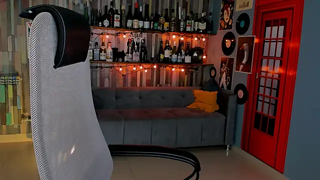 sugar vivien online show from December 4, 1:10 pm